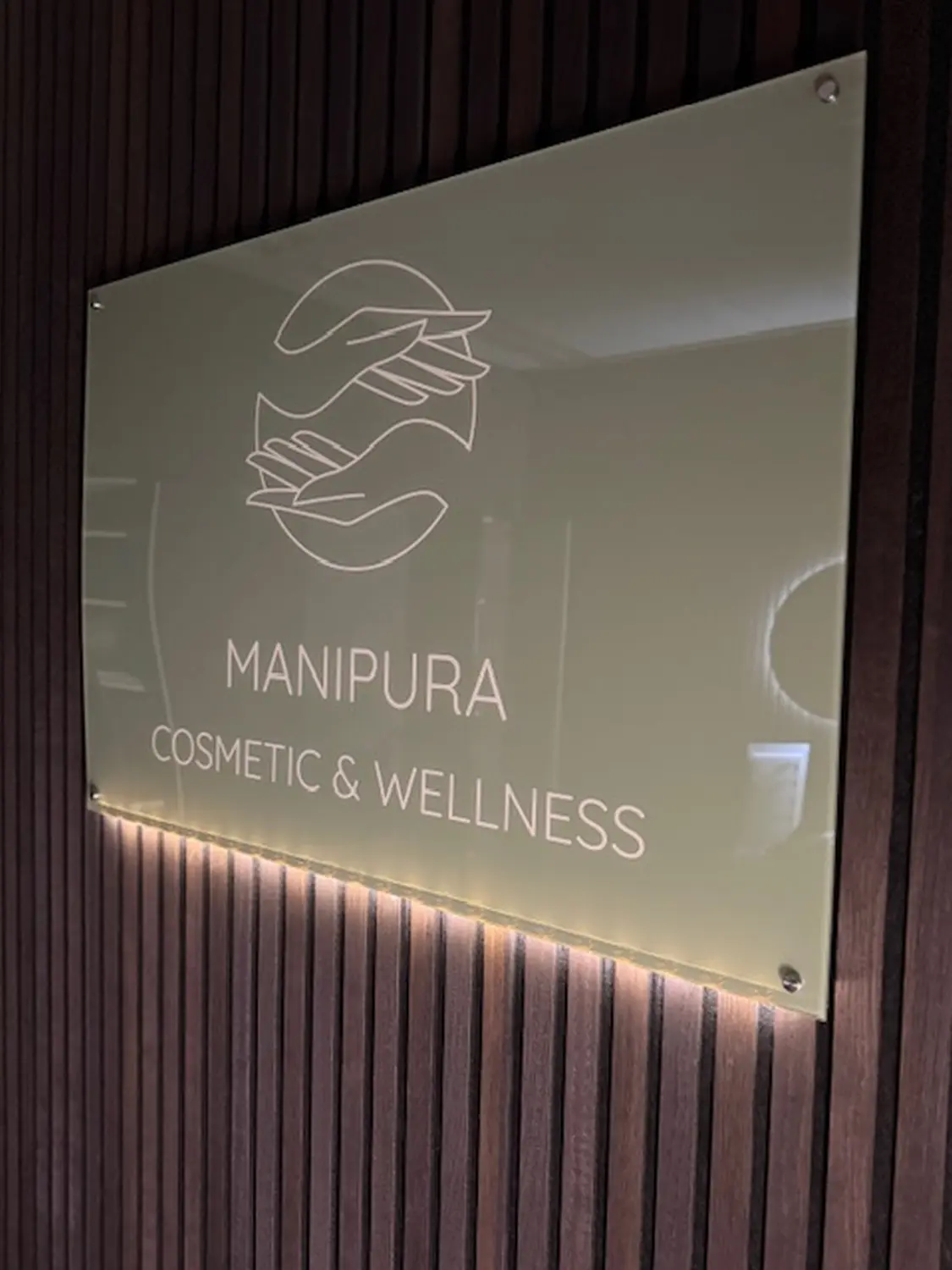 Manipura Cosmetic & Wellness 